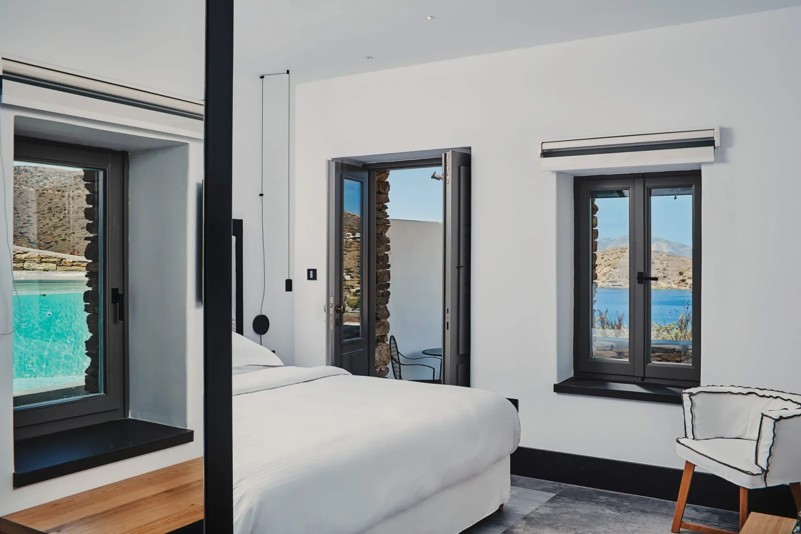 Liostasi Sea View Suite with Private Heated Pool