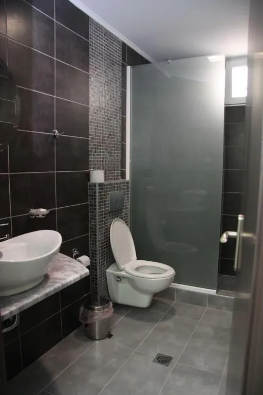 One Bedroom Apartment