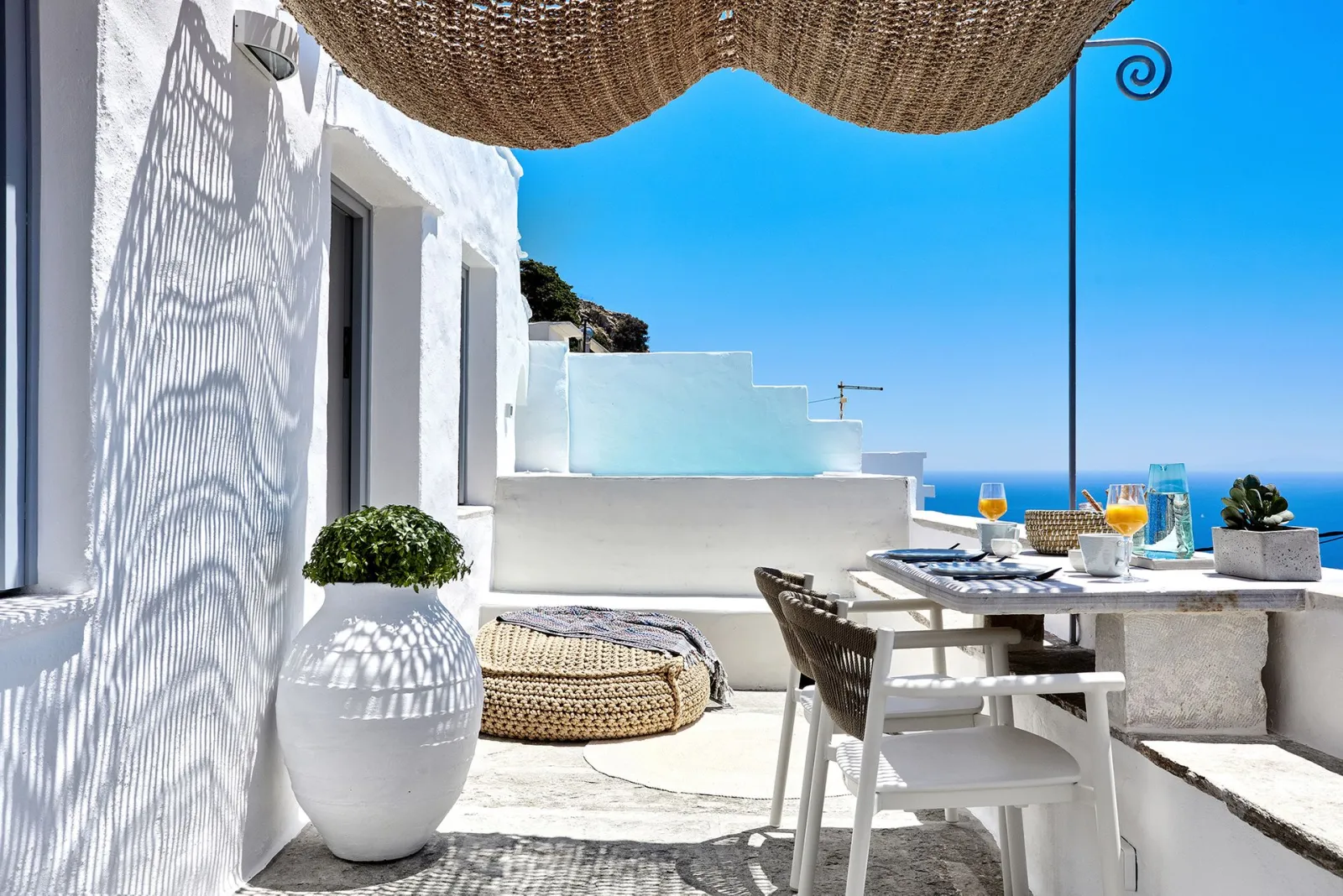 Outdoor Jacuzzi Sea View Suite
