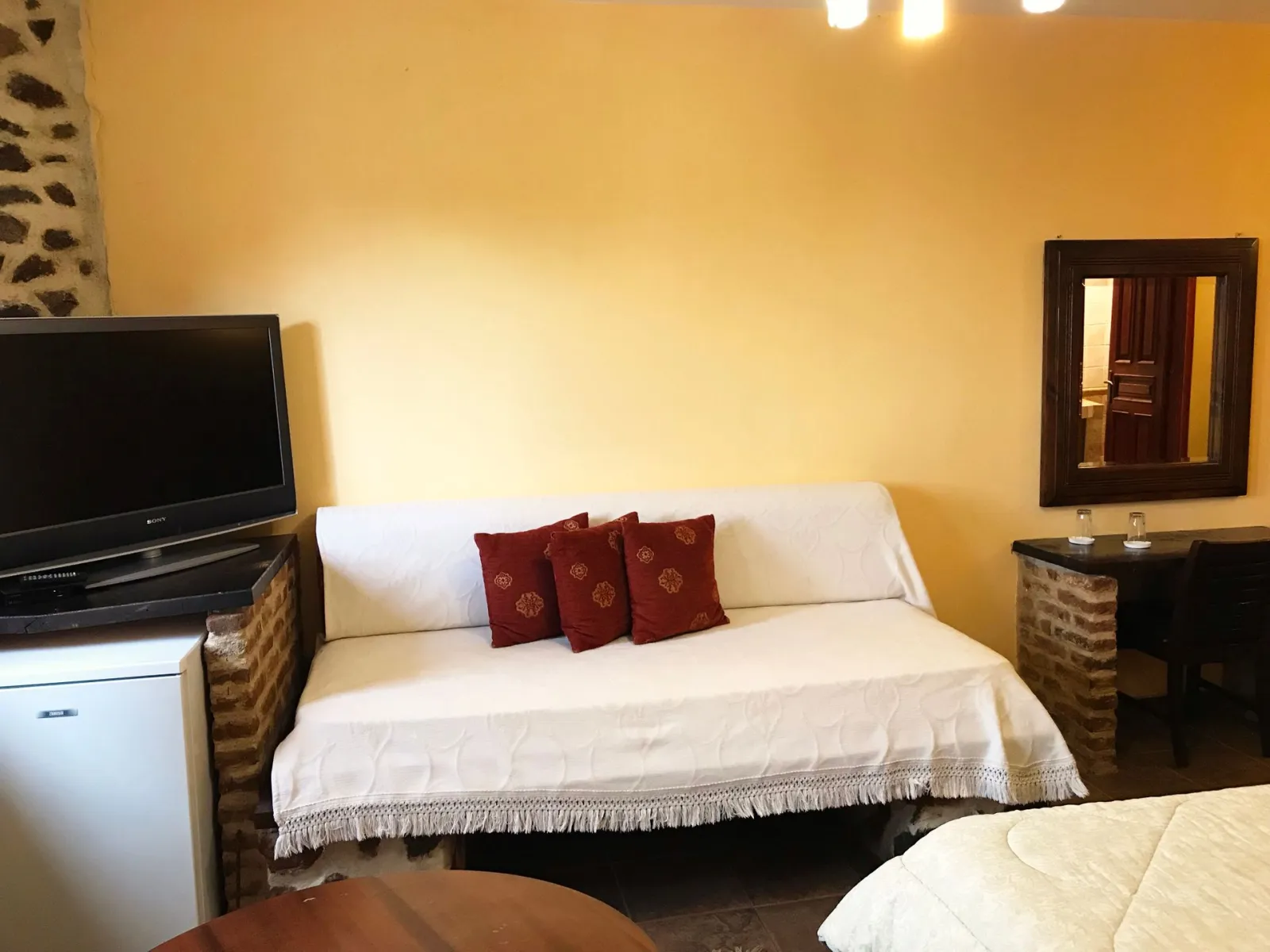 Double Room Ground Floor with Mountain View