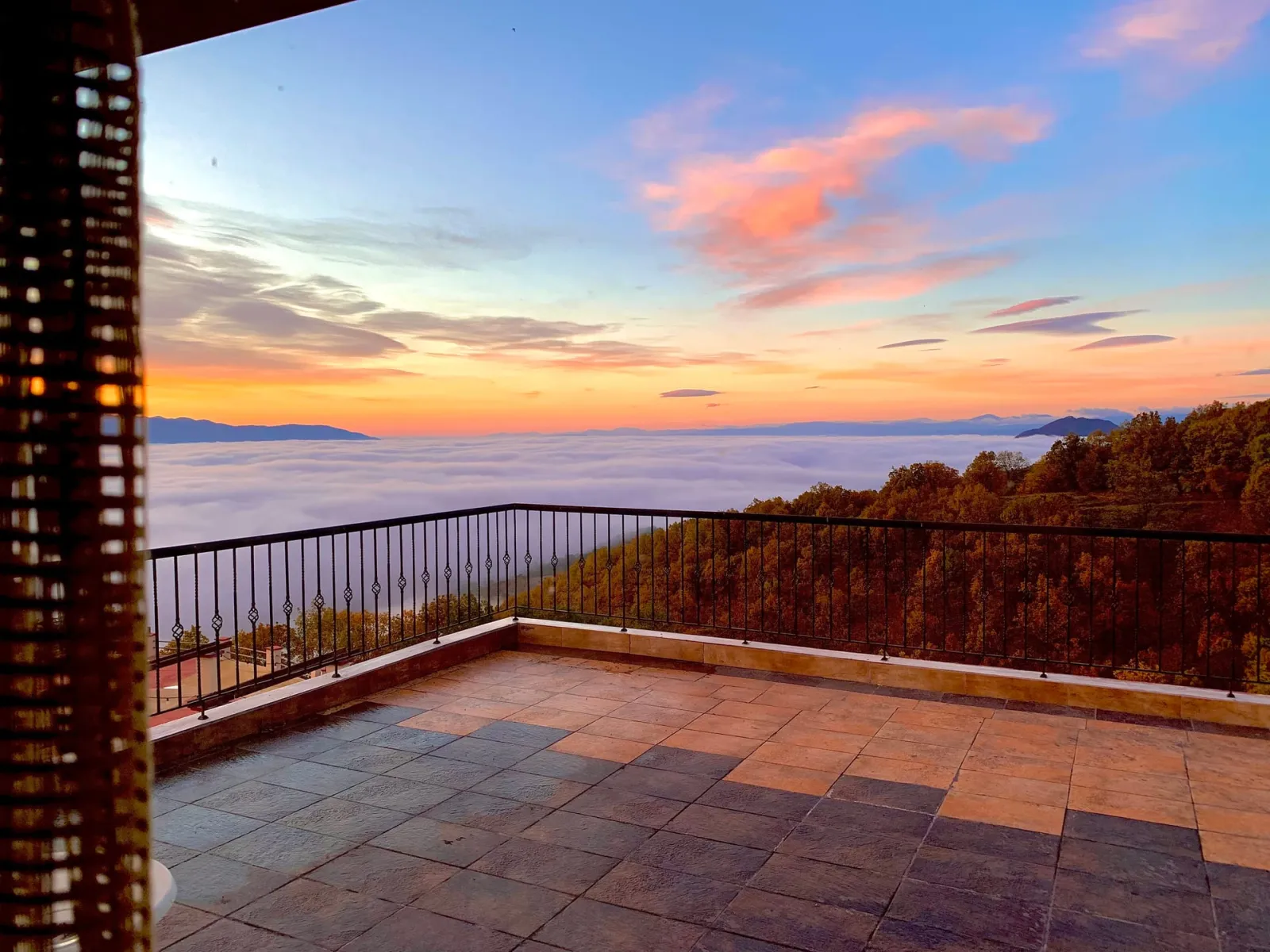 Triple Junior Suite with Jacuzzi &amp; Veranda with Panoramic View