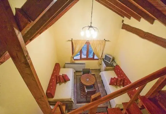 Quadruple Attic Room with Lake View