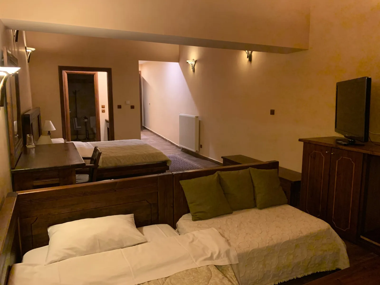 Yoga Retreat - Shared Double Junior Suite for 2 Guests