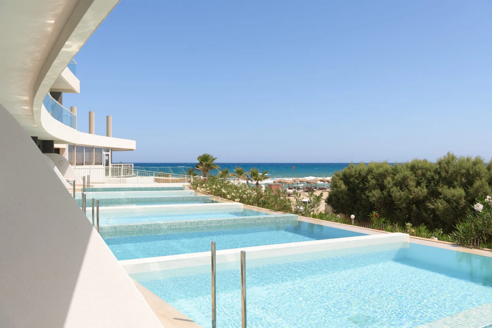 Superior Exclusive Pool or Sea View with Individual Pool