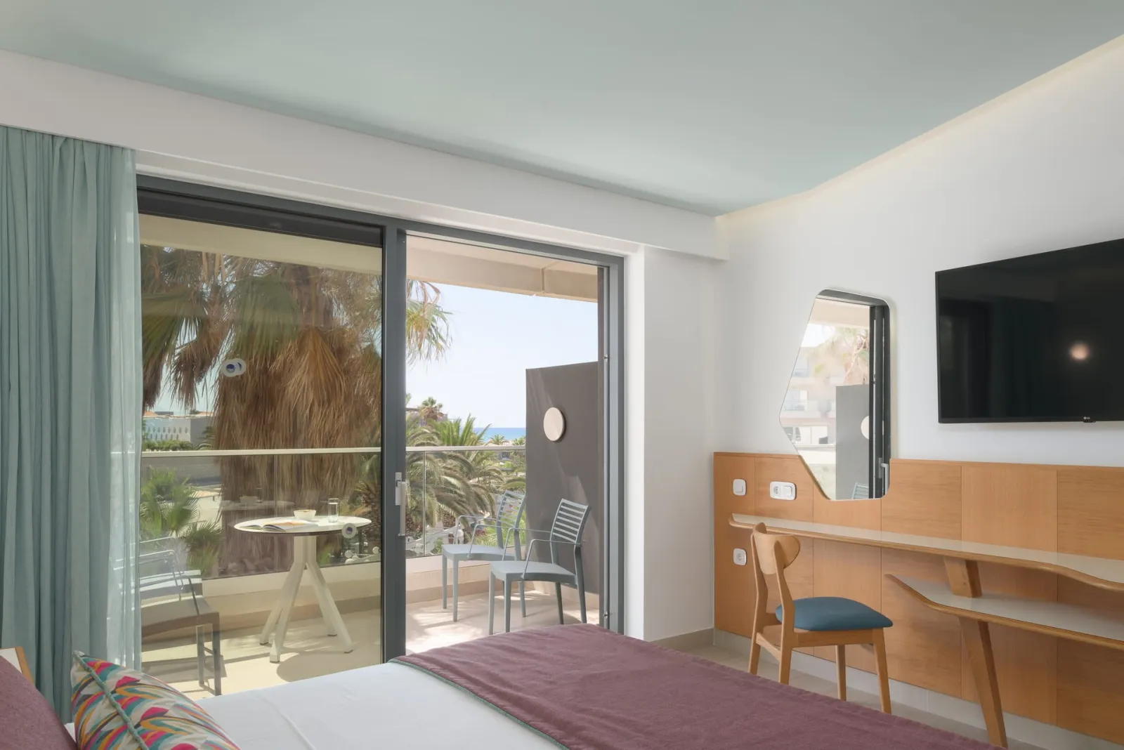 2 Bedroom Family Garden View