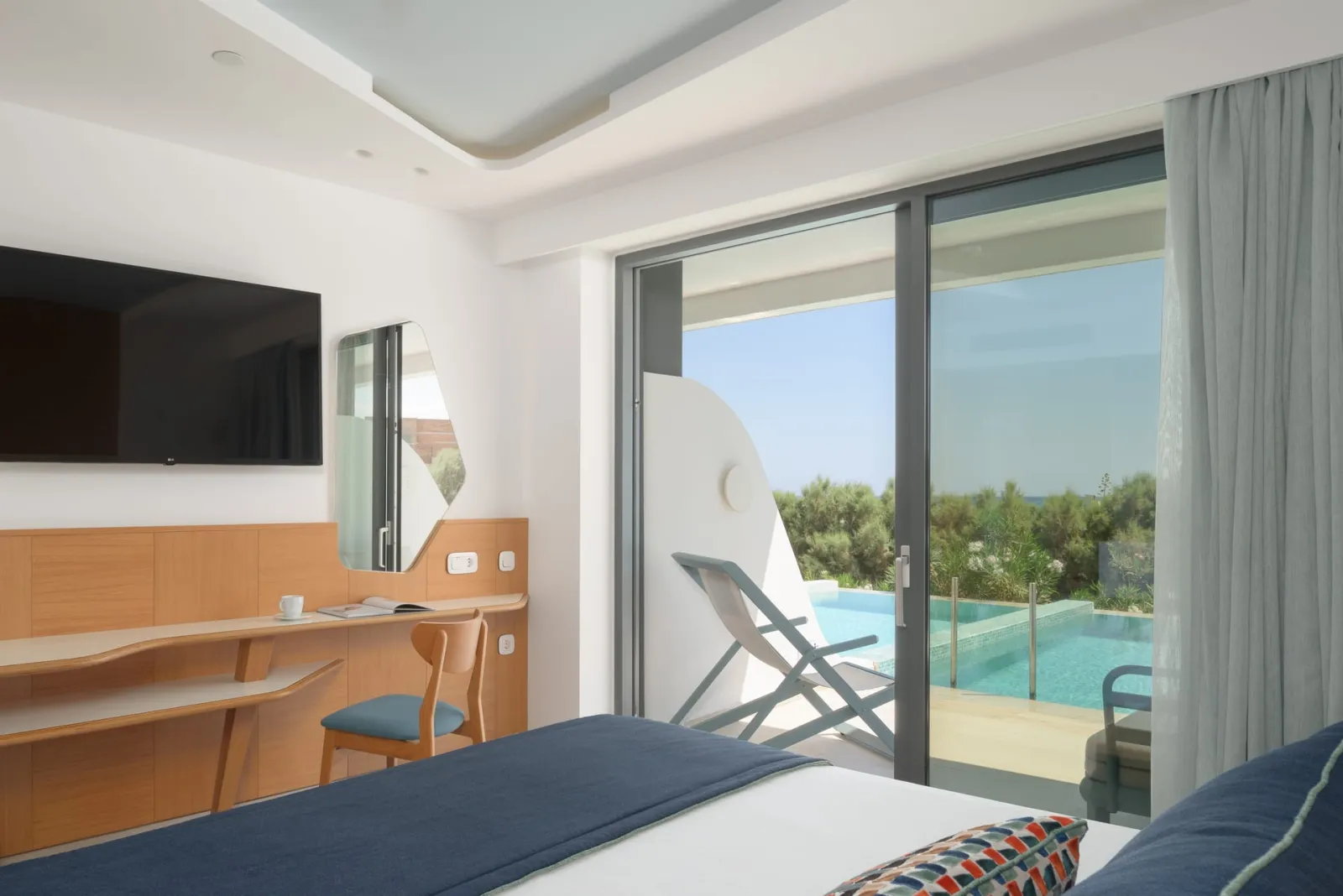 2 Bedroom Family with Individual Pool