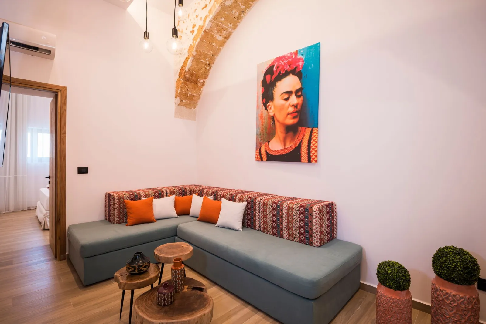 One-Bedroom Suite(Frida Kahlo)
