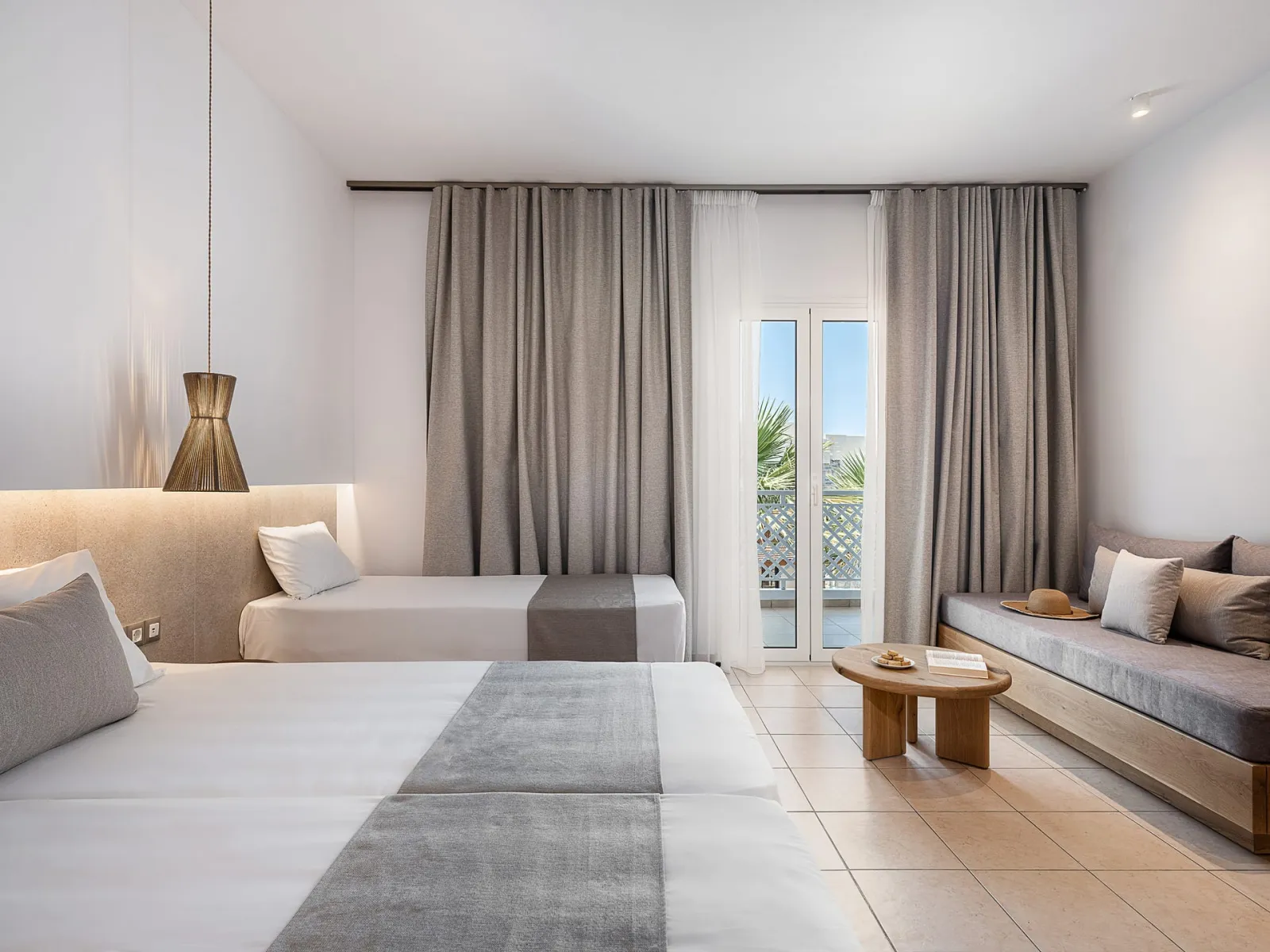 Superior Family Open Plan Room