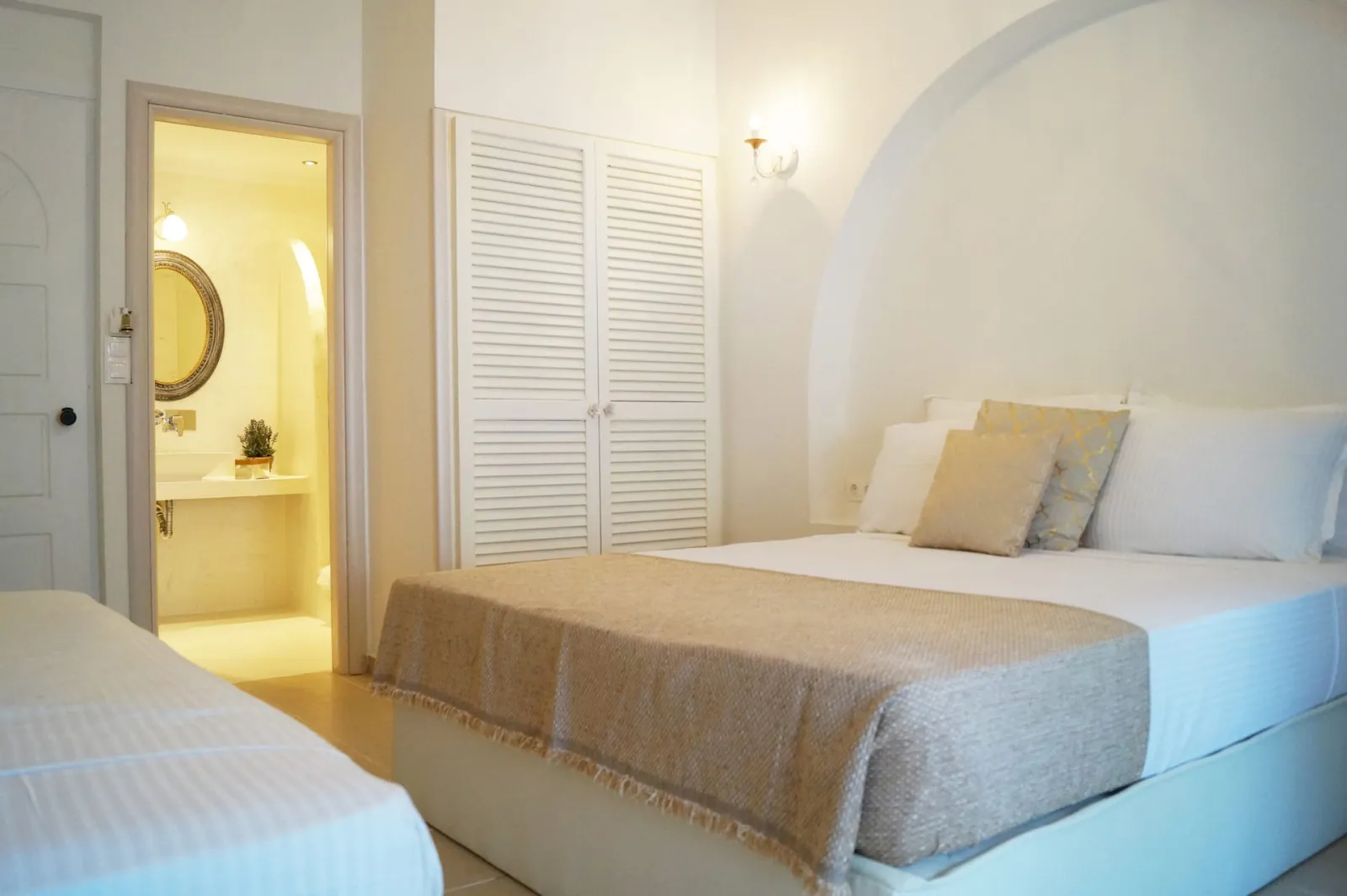 Deluxe Triple Room