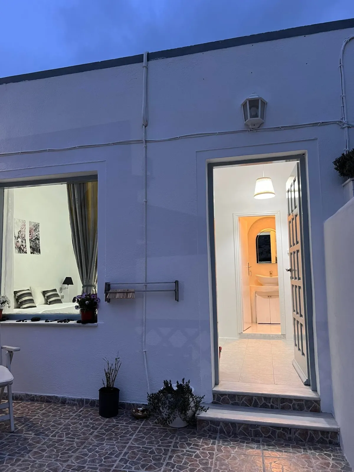 Double room ground floor with private balcony