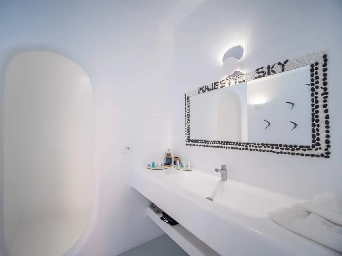 Deluxe Suite with Grand Hot Tub