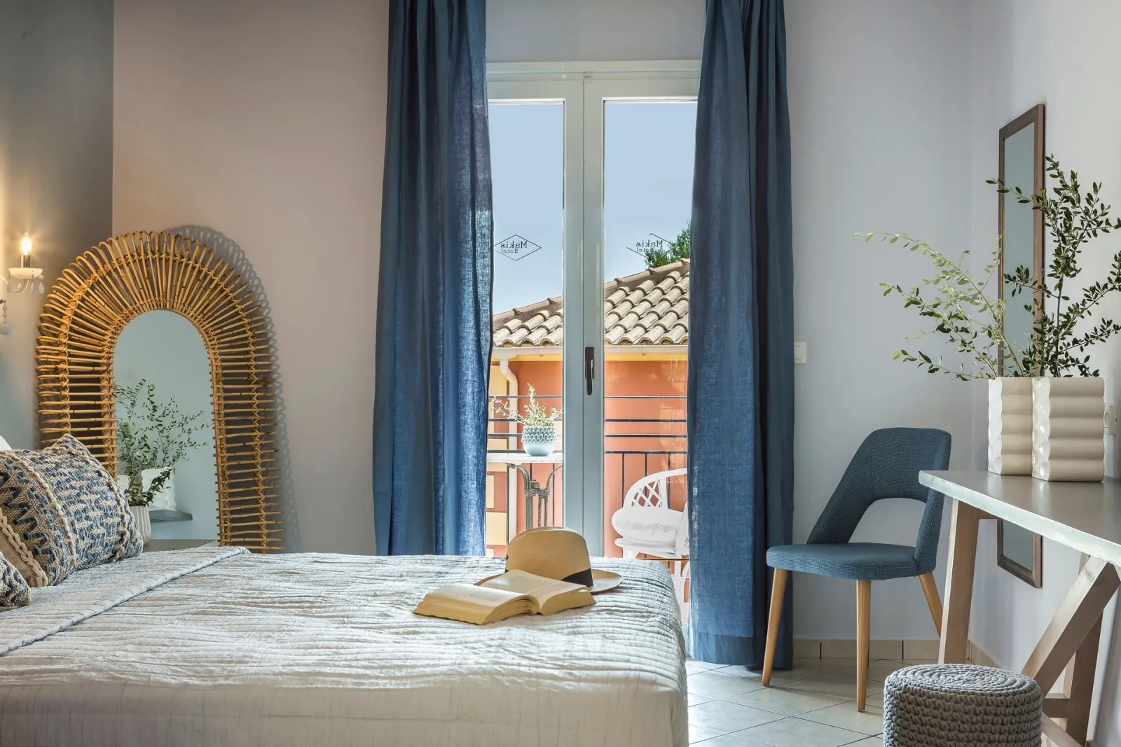 Standard Room with Garden View