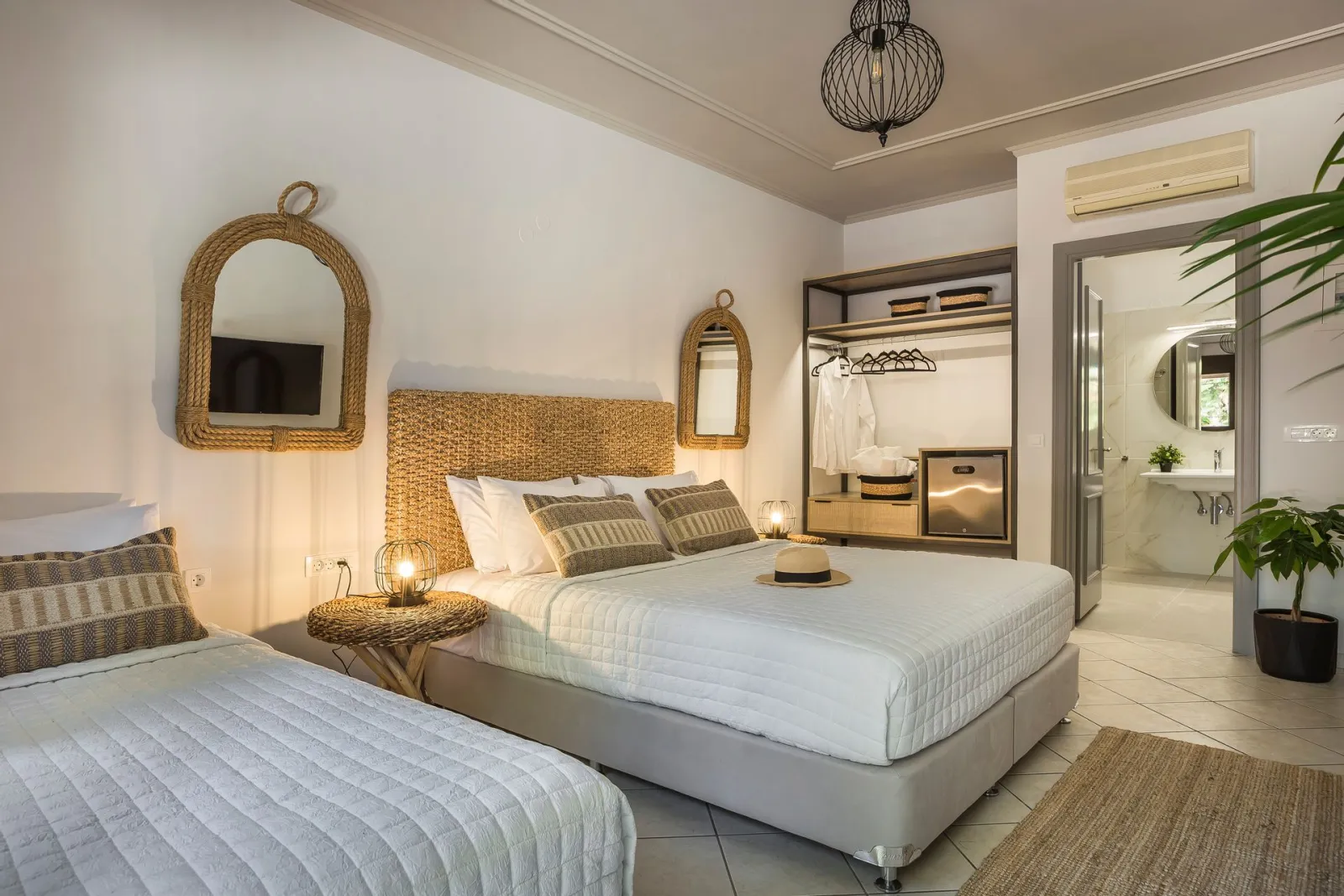 Comfort Triple Room