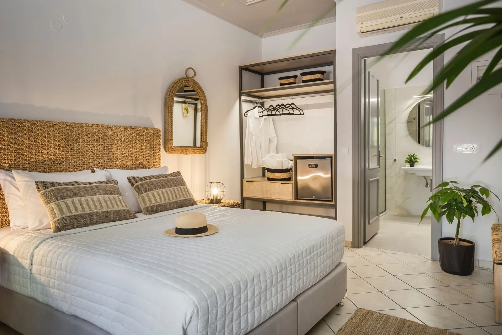 Comfort Triple Room