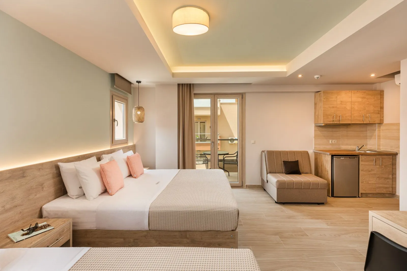 Deluxe Family Room