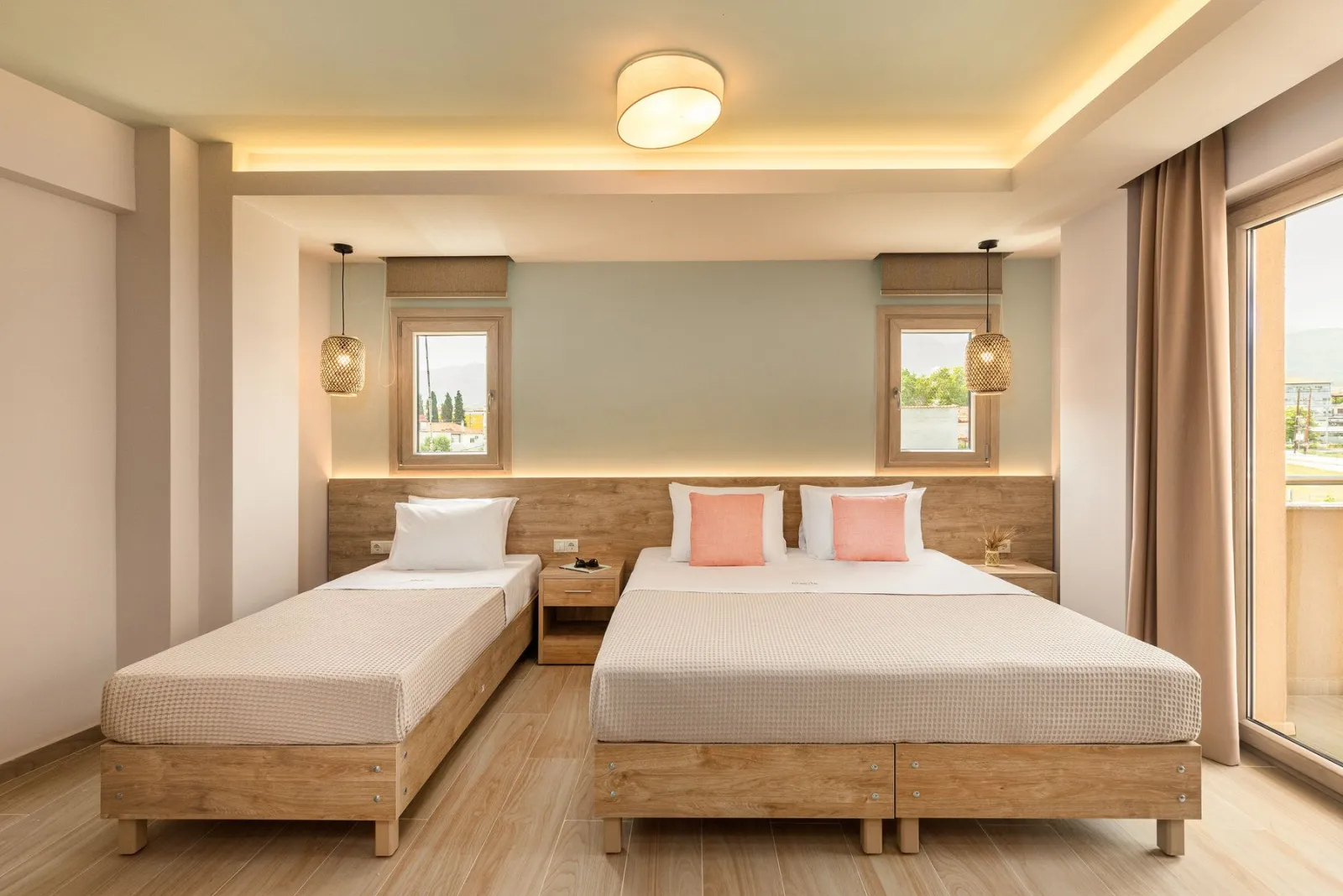 Deluxe Family Room