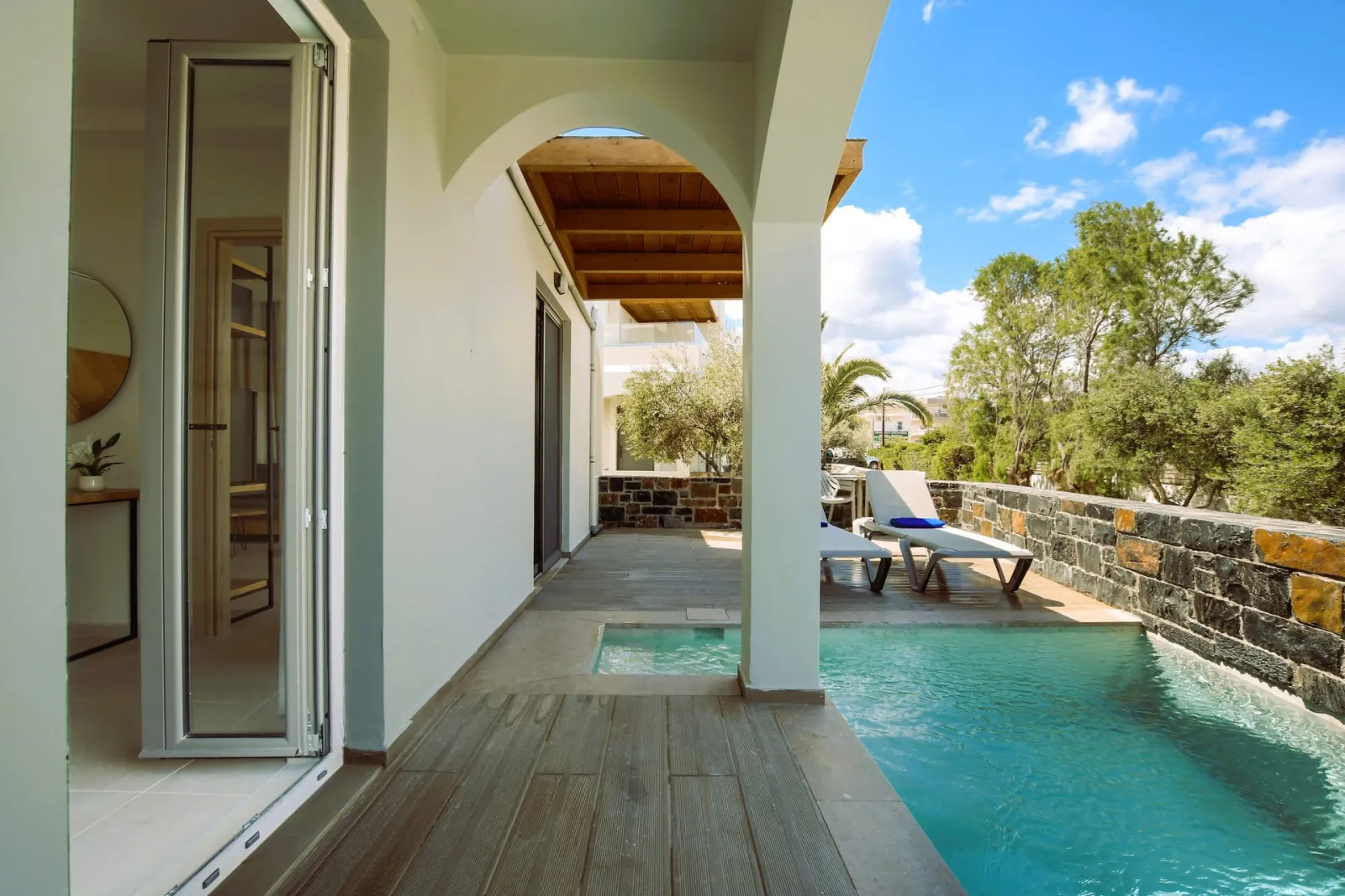 Suite with Heated Private Pool
