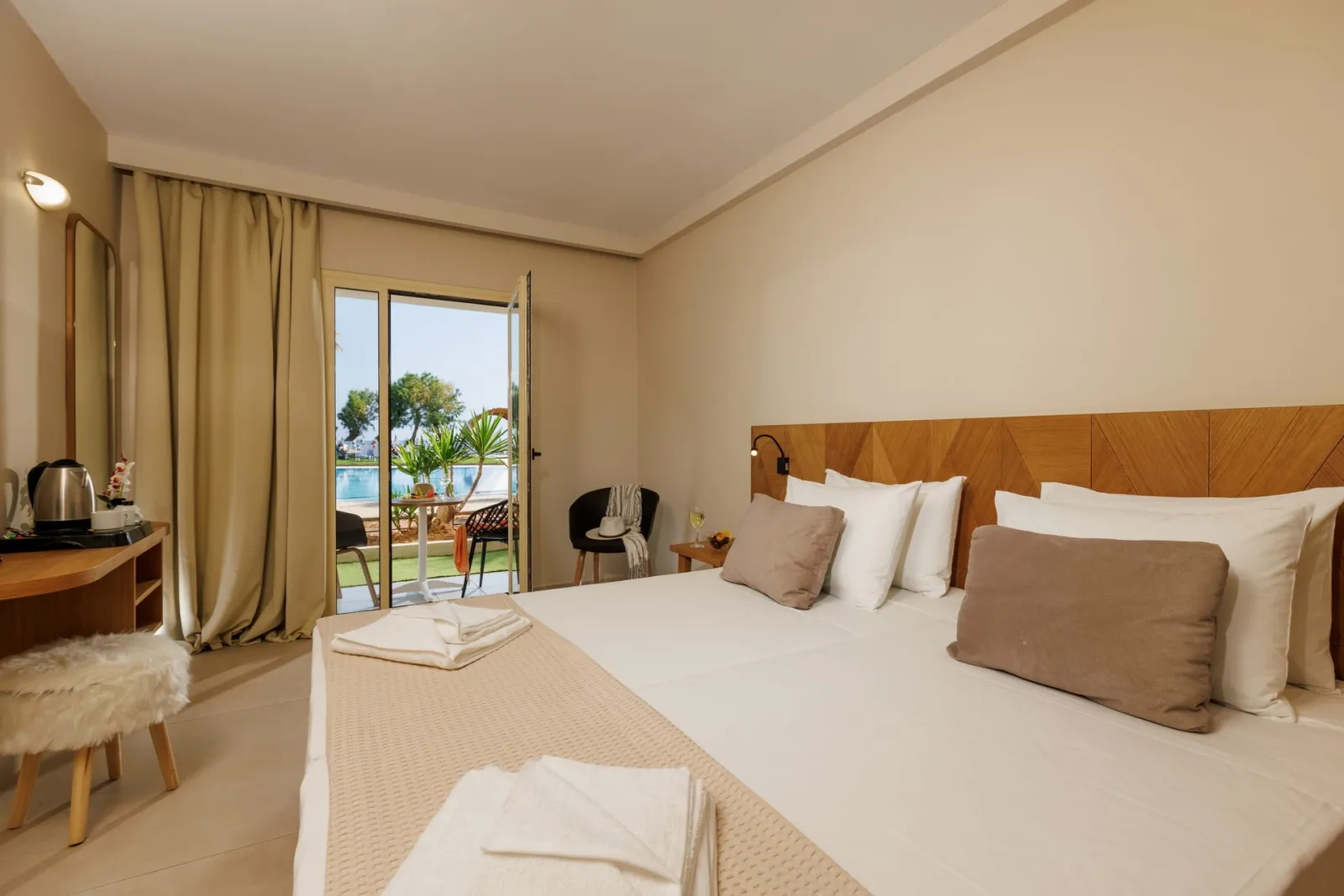 Superior Room with Sea View