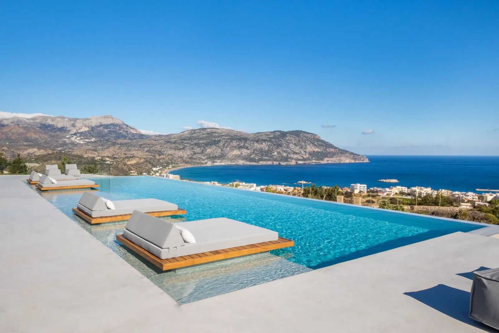 Superior Villa Sea View