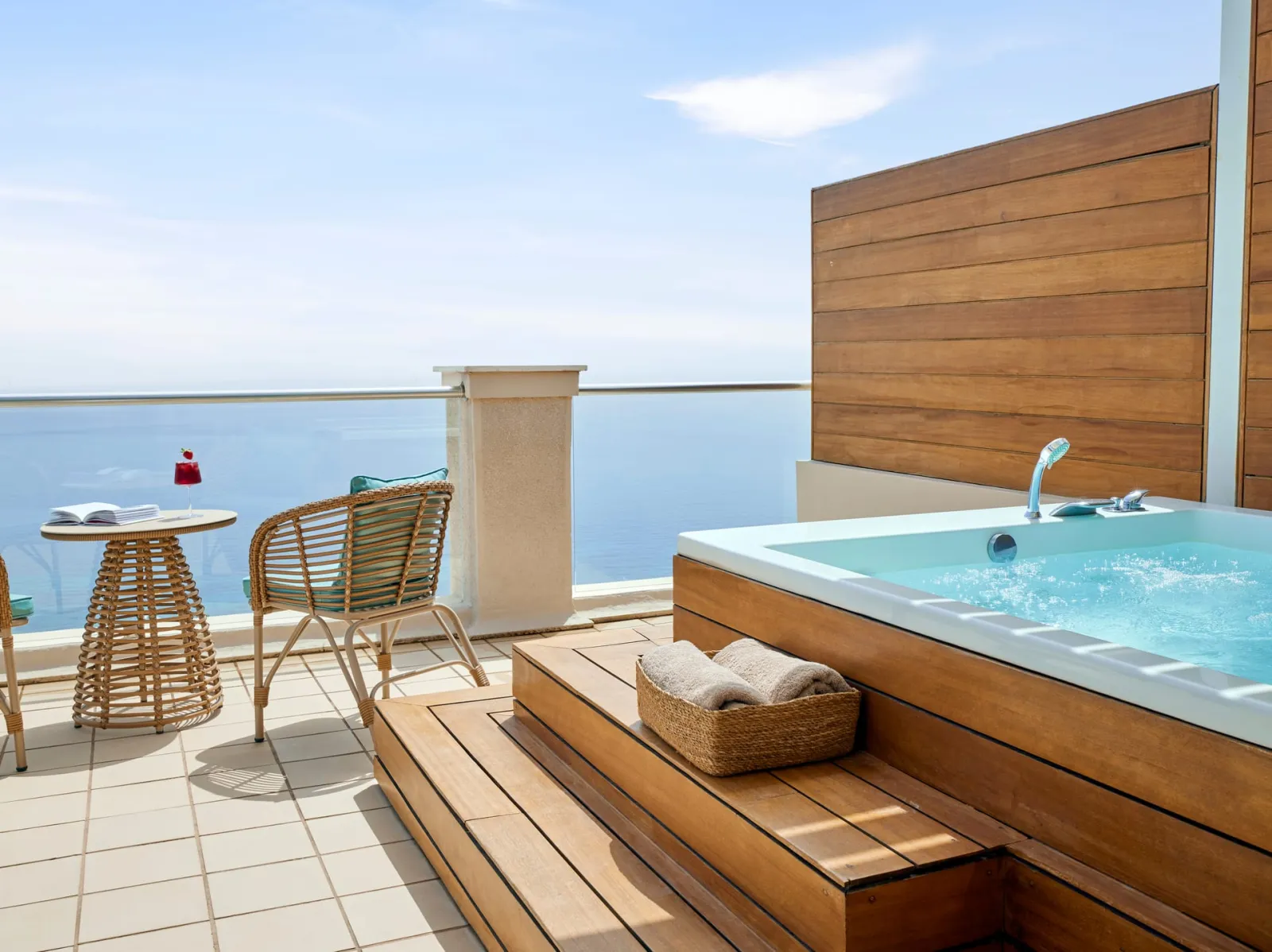 Junior Suite Grand Terrace Whirlpool Sea View (Panorama)