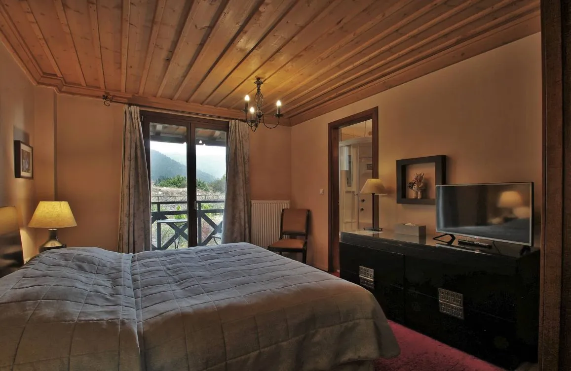 Classic Double Room