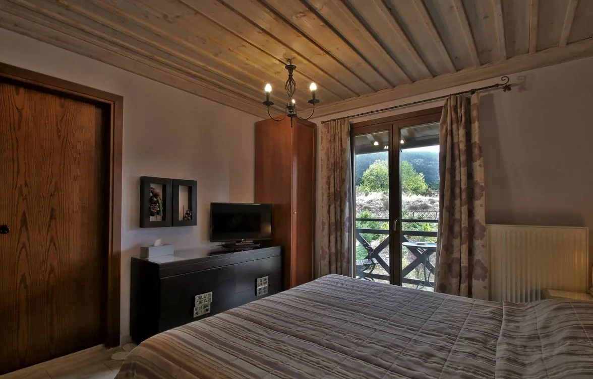 Classic Double Room