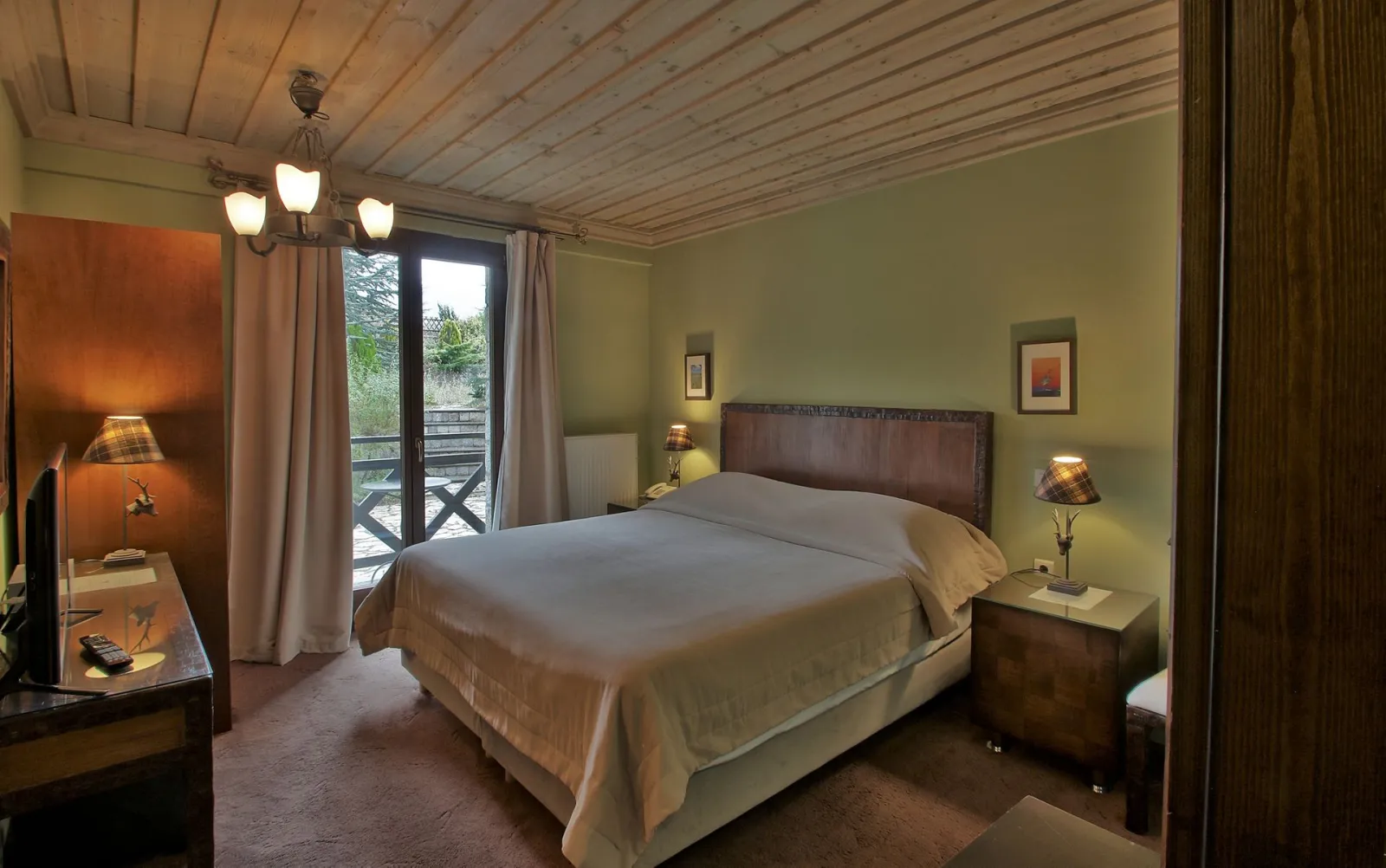 Suite | 4 Guests
