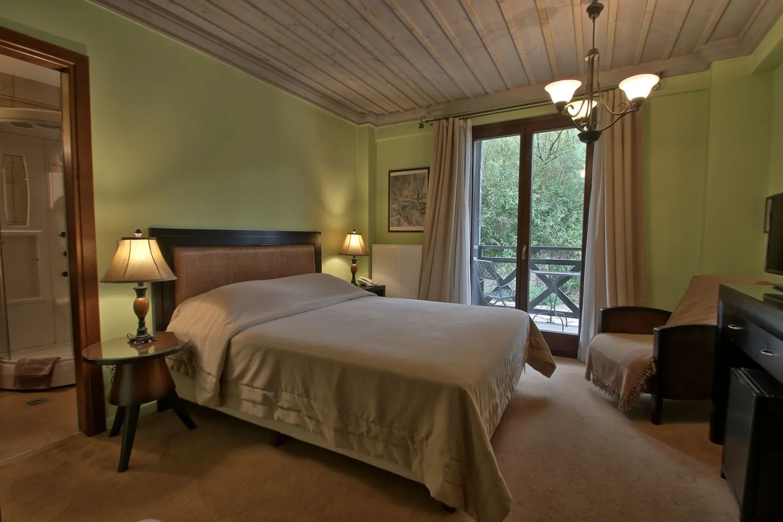 Suite | 4 Guests