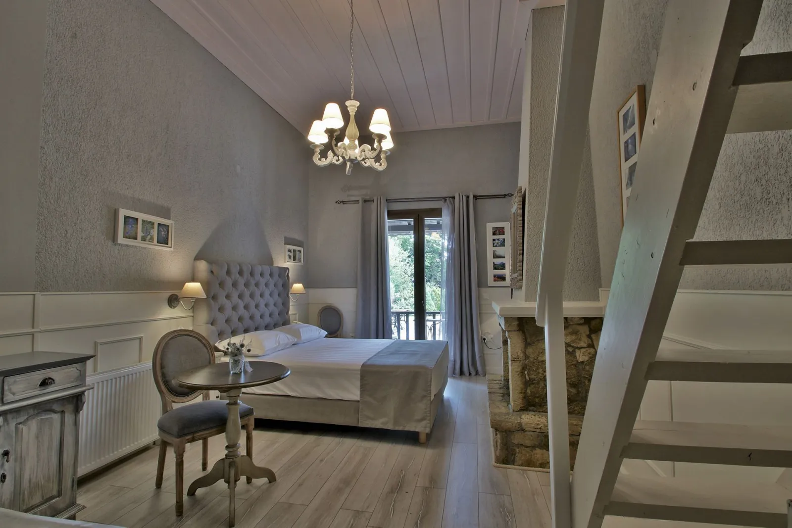 Family Maisonette with Attic
