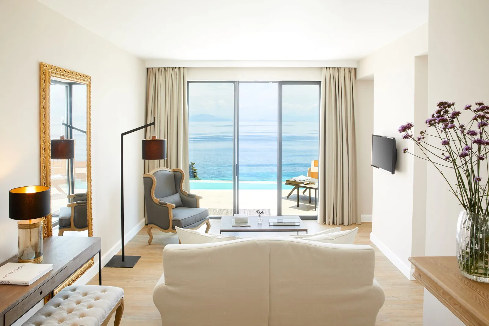 Deluxe Suite Private Pool Sea View