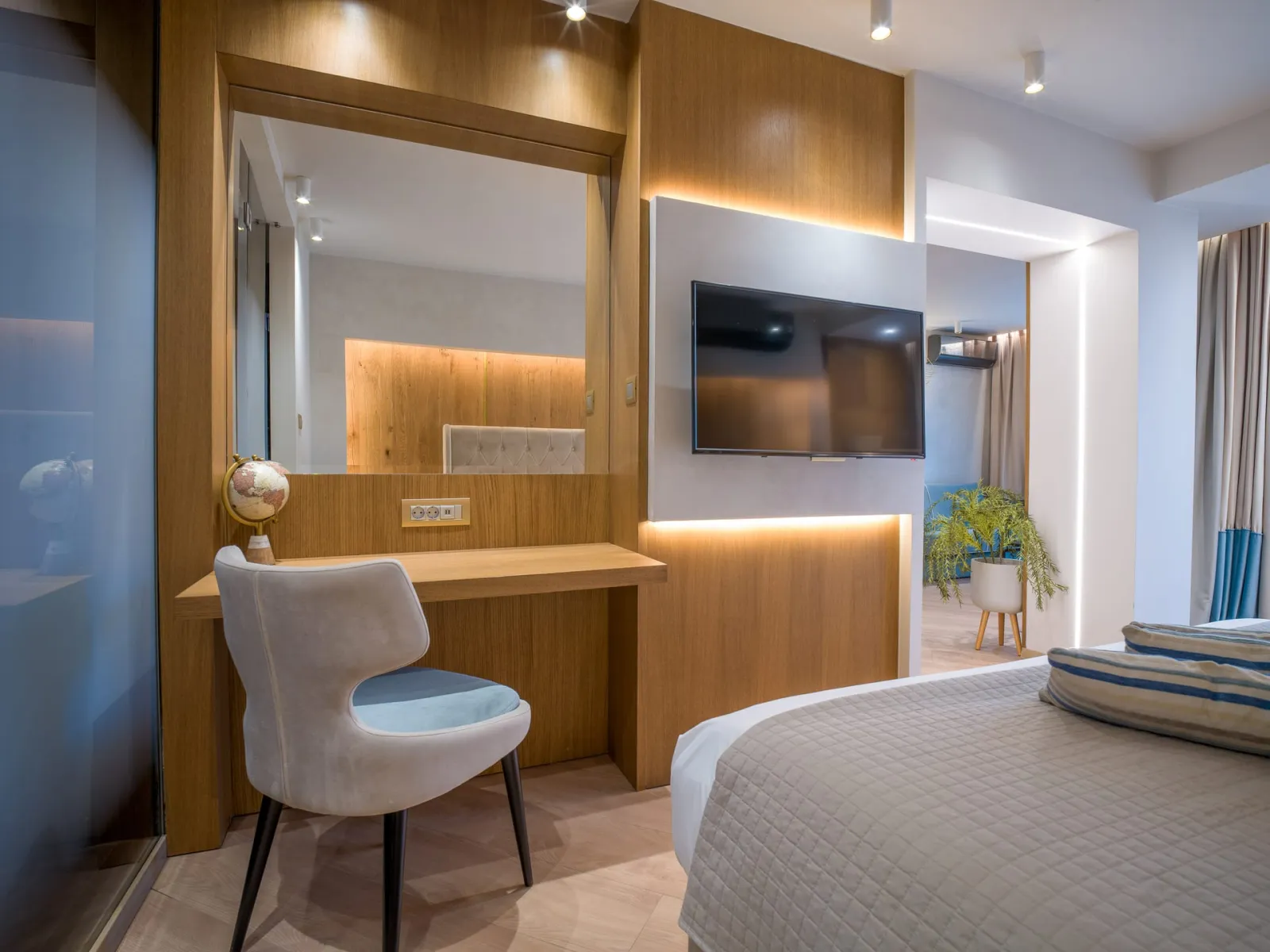 Executive Suite Sea View
