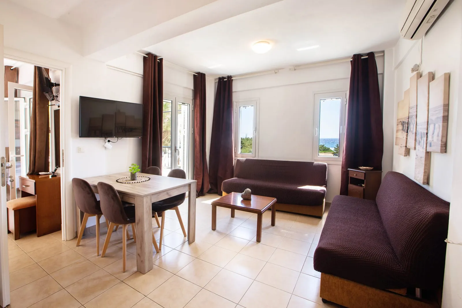 VILLA SEA FRONT