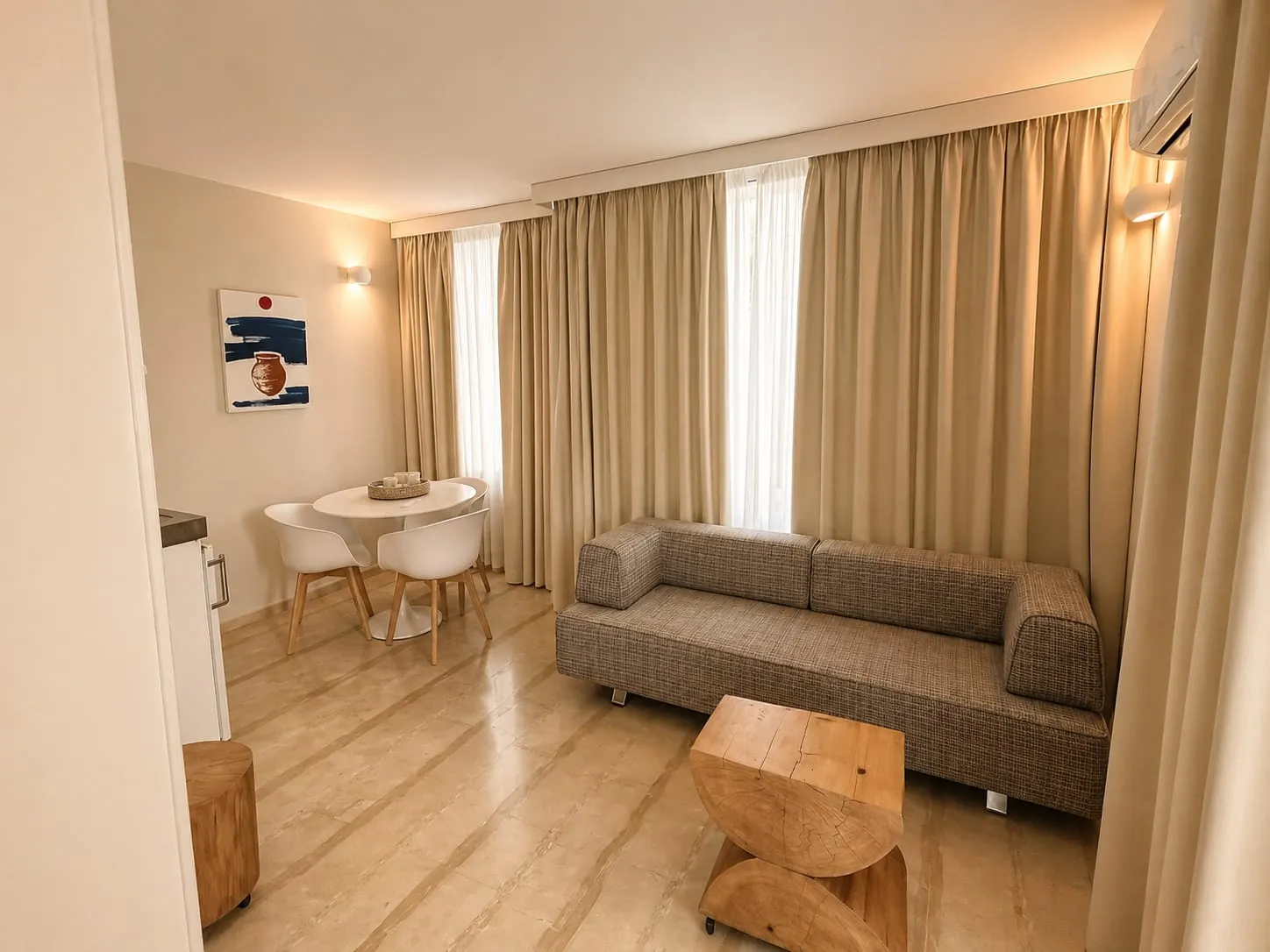 One Bedroom Apartment with Garden View