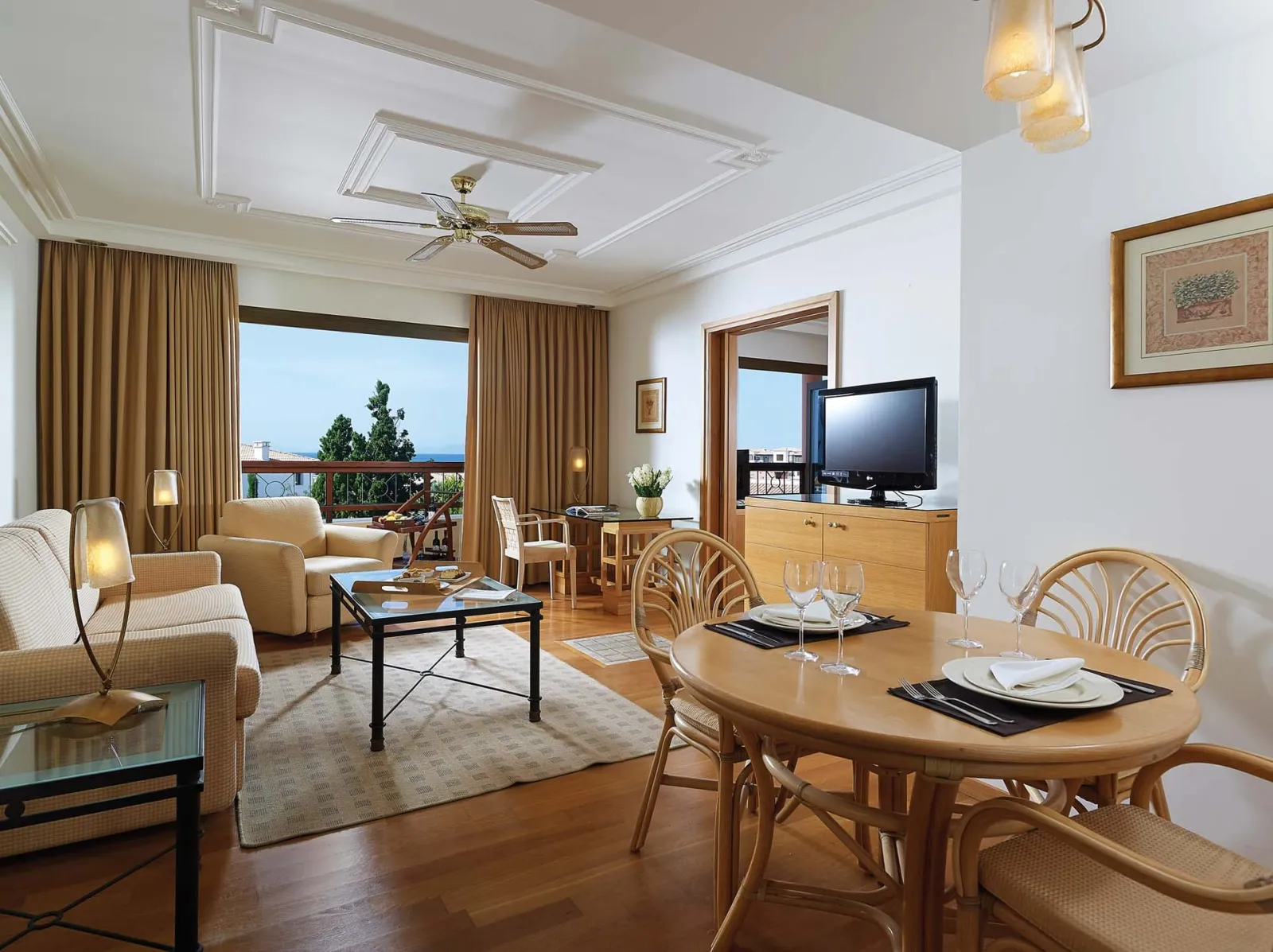 Main Building Family Apartment