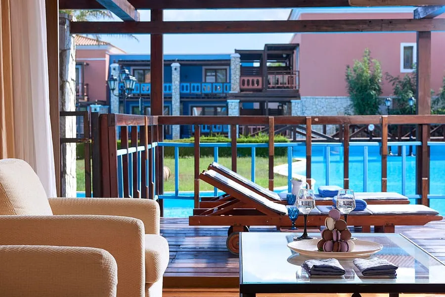 Maisonnette with Sharing Pool
