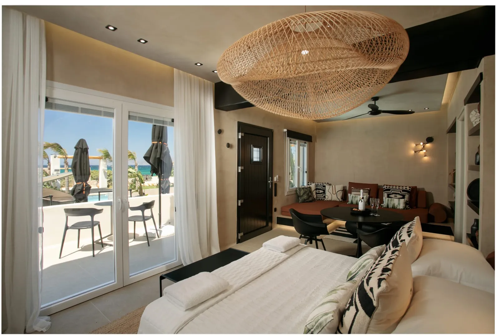Superior Sea View 2-Room Residence with Outdoor Hot Tub