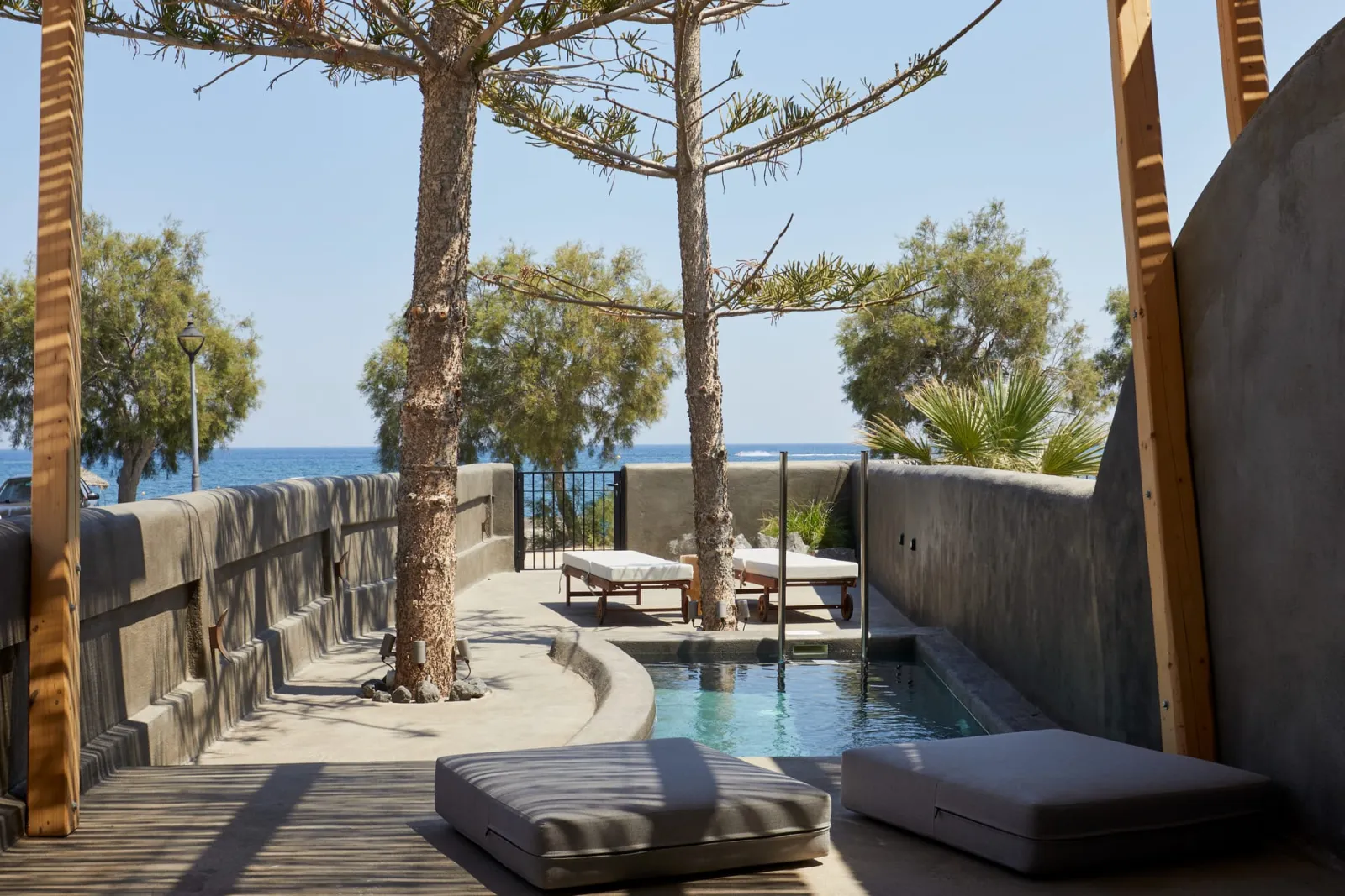 Aisio Suite | walk out Sea View patio  with Private Heated Pool