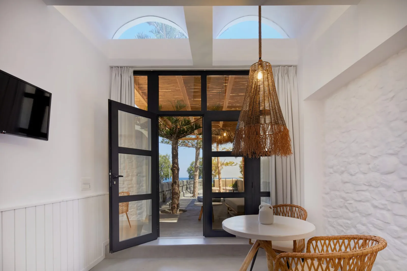 Aisio Suite | walk out Sea View patio  with Private Heated Pool