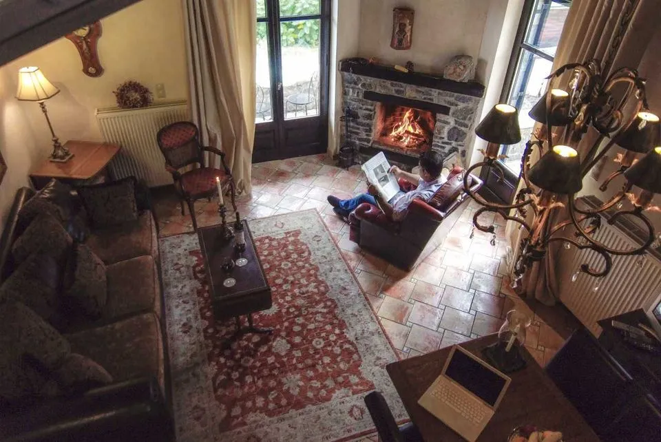 Luxury Suite with Mountain View (1 Bathroom)