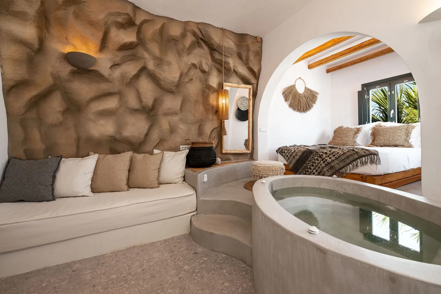 Upbeat Spa Suite Side Sea View
