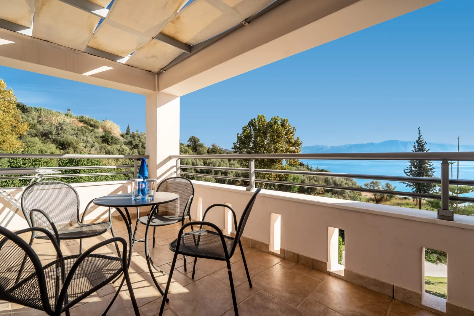 Suite with Sea view