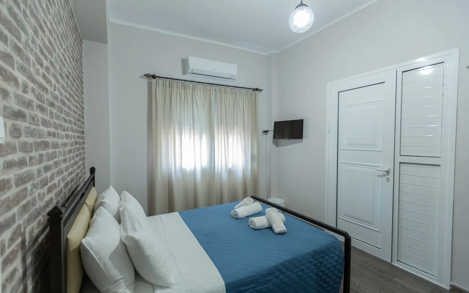 Double Room with Patio Access Classic