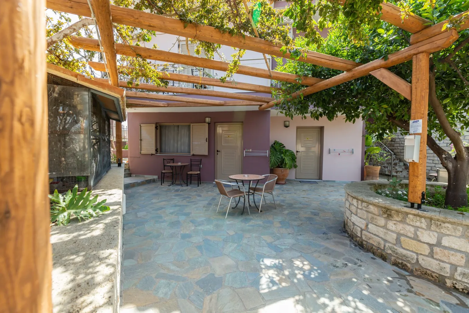 Double Room with Patio Access Standard