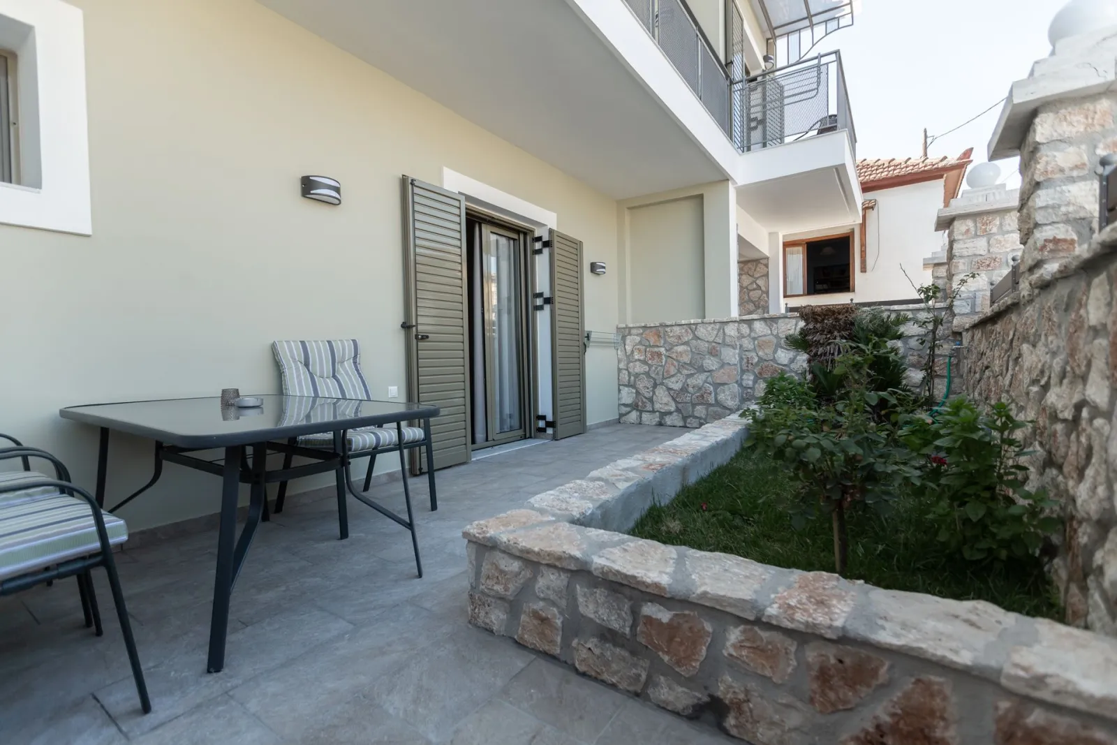 Double Room with Garden View Γ1