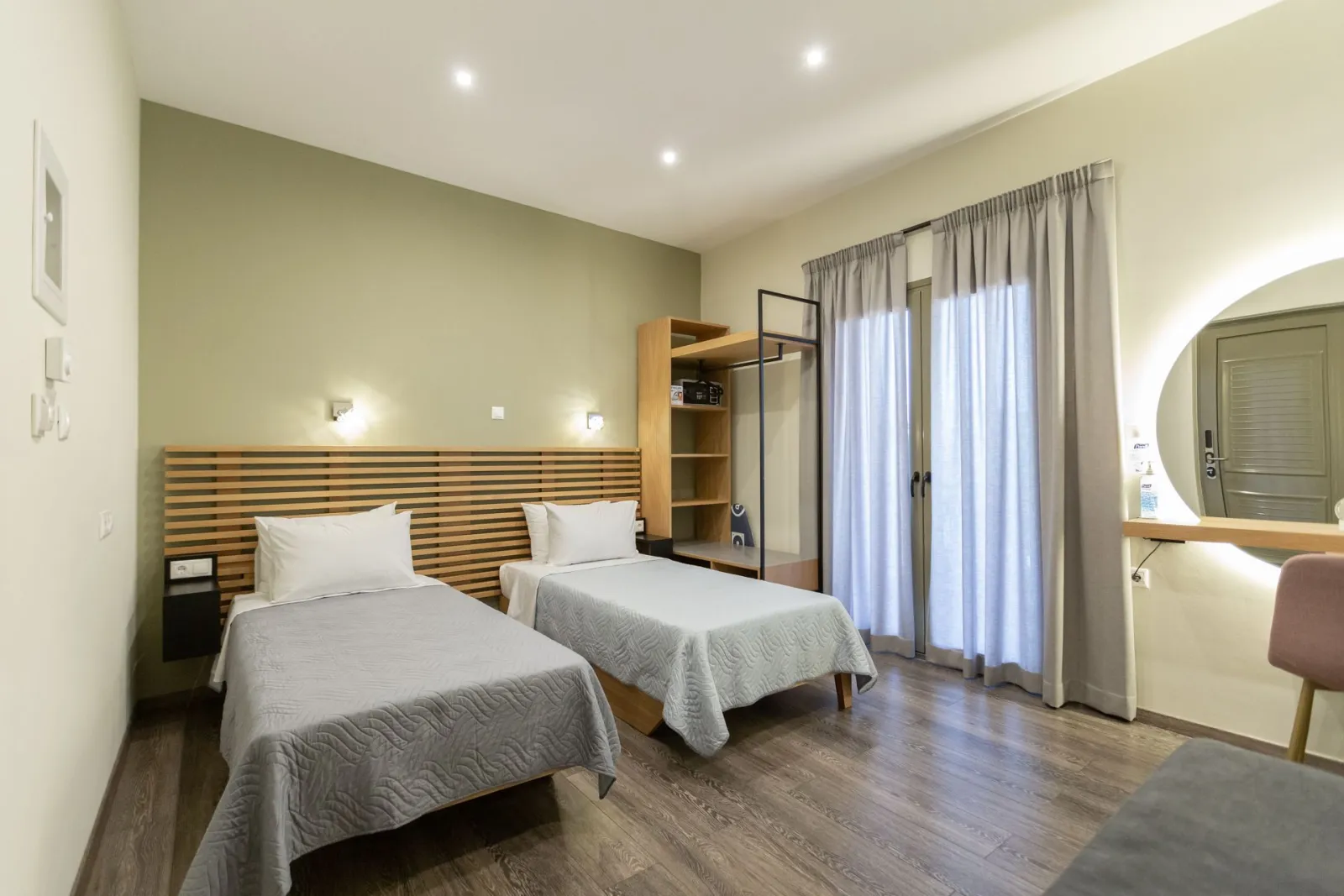 Deluxe Double Room with Sea View Γ5