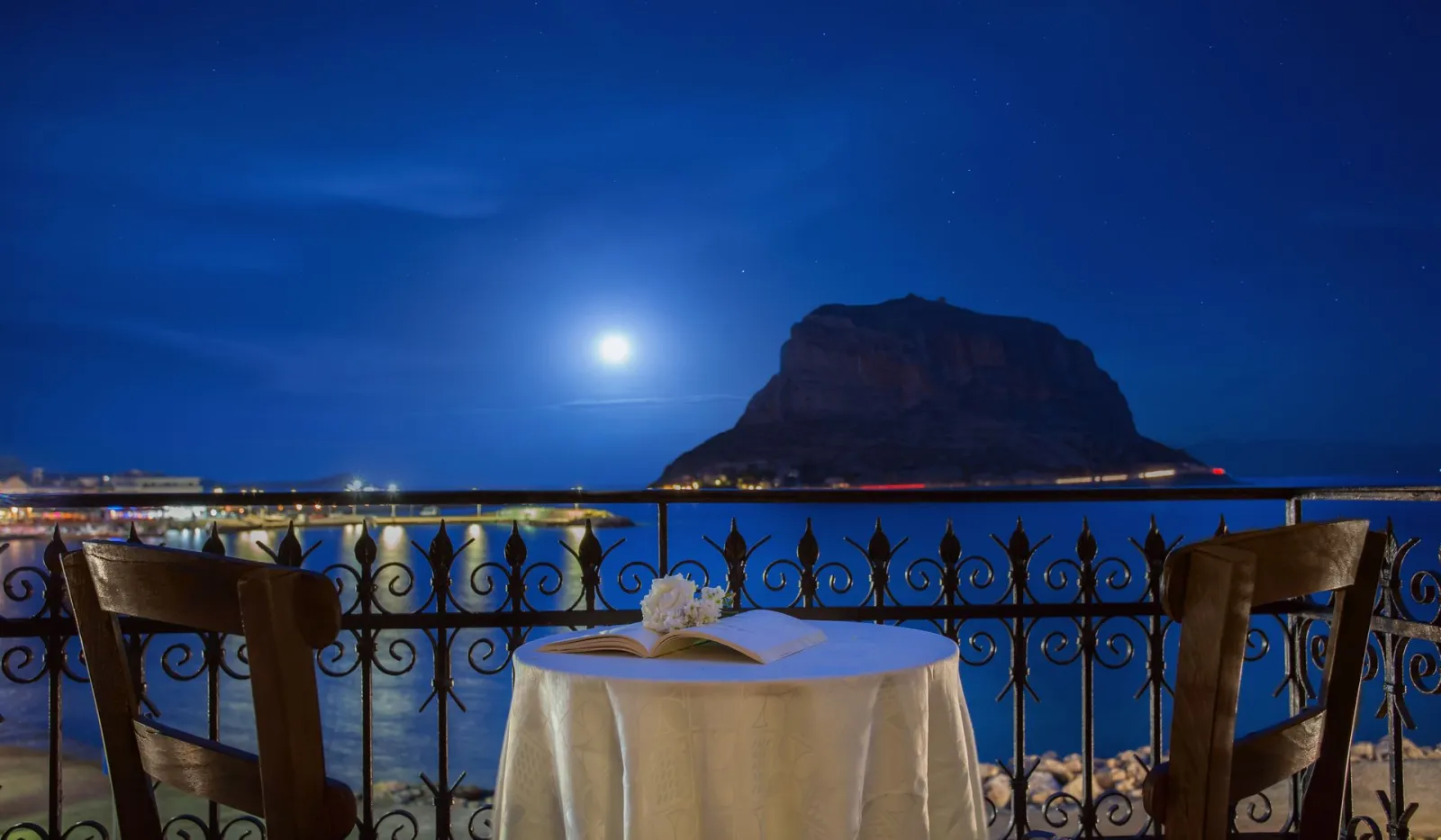 Superior Double or Twin Room | Sea &amp; Castle View