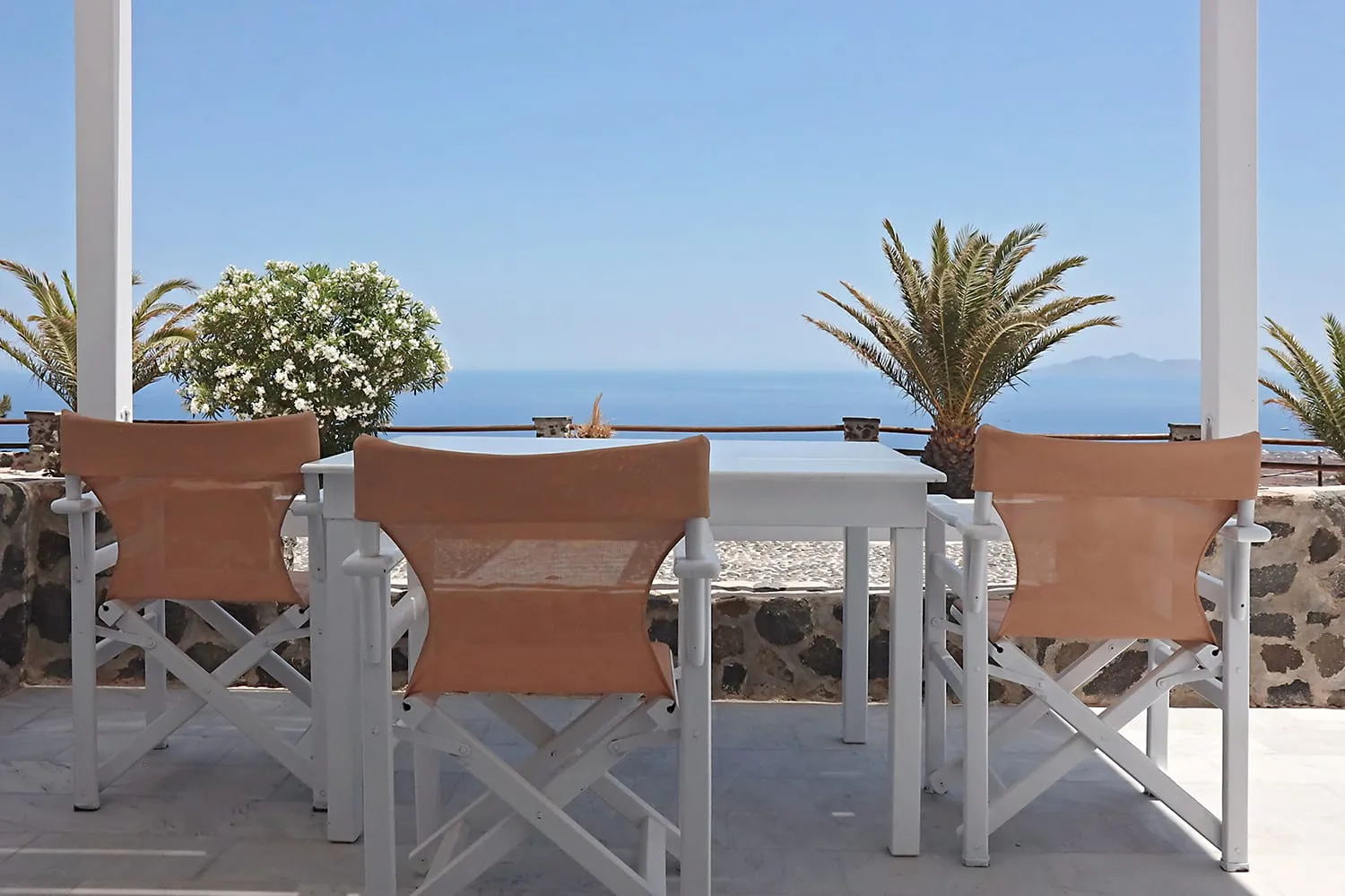 Deluxe Suite with Hot Tub and Sea View