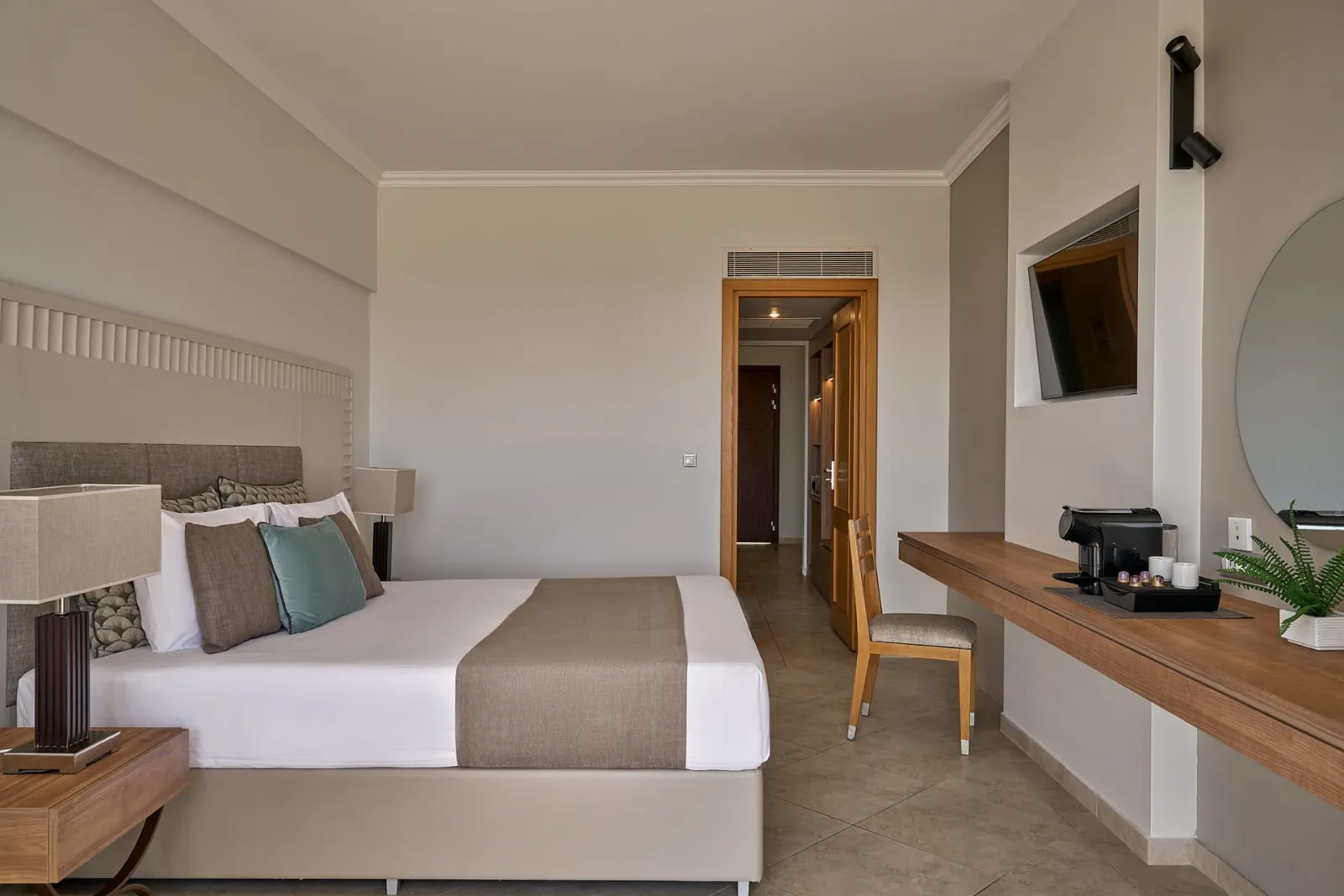Family Suite with Private Pool Beachfront