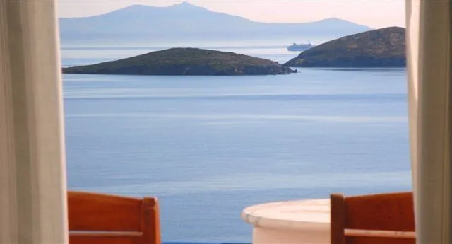 Deluxe Room with outdoor Hot Tub &amp; sea view from the balcony