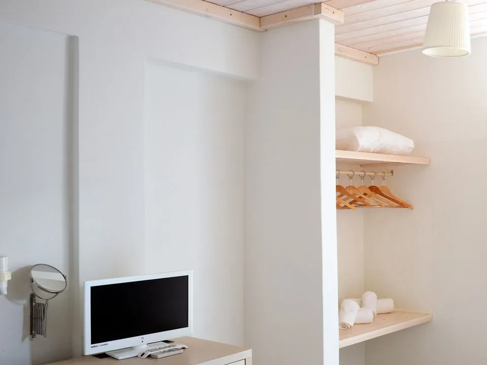 Classic Quadruple Room with Balcony